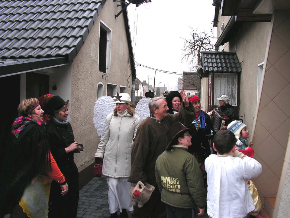 [Rozmiar: 113823 bajtów]